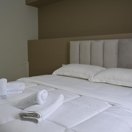 Hotel Her Vlorë Eksteriør bilde