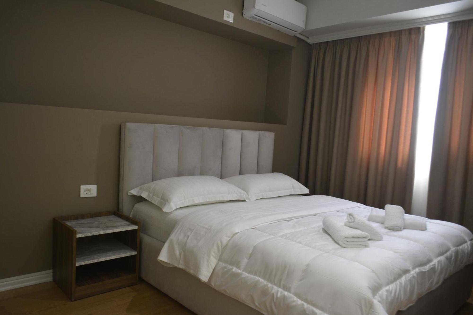 Hotel Her Vlorë Eksteriør bilde